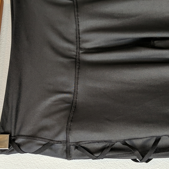 Victoria's secret criss cross leggings - Picture 2 of 5